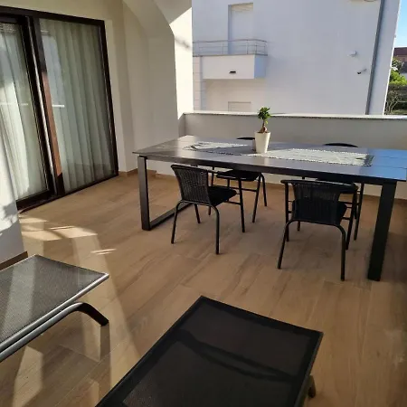 Amfa * 比奥格勒·纳·莫鲁