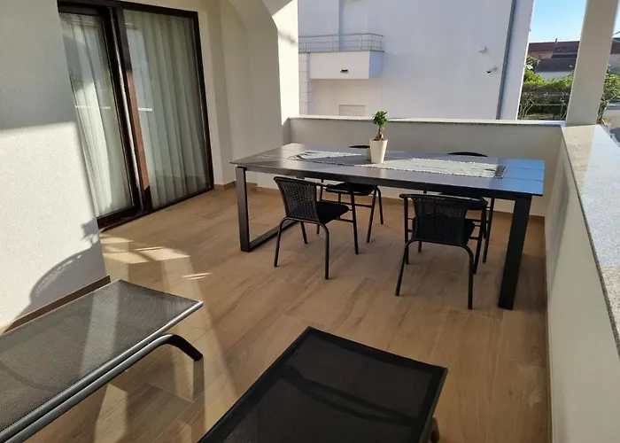 Amfa * 비오그라드나모루