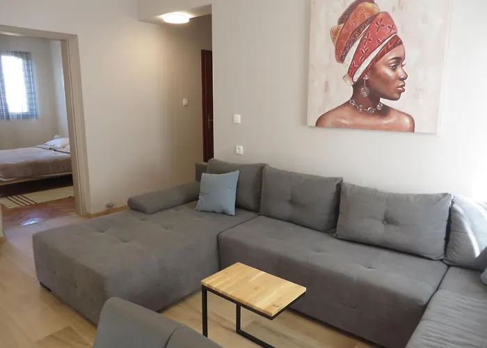 Amfa ביוגראד נה מורו